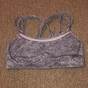 Lululemon sports bra